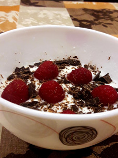 Una foto de Yogurt con frambuesa
