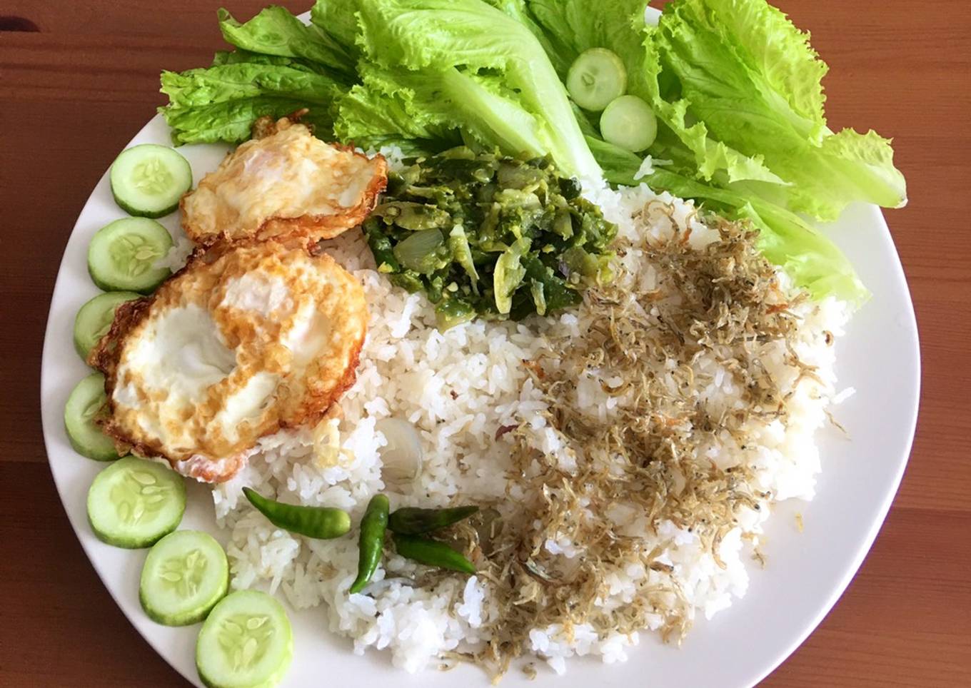 Nasi liwet teri impun (ricecooker)