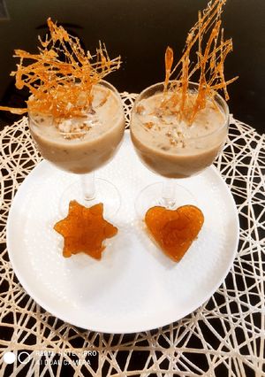 A picture of Walnut caramel Payesh (kheer).
