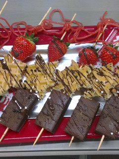 A picture of Dessert on a Stick.