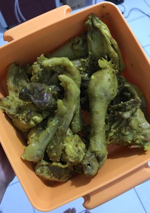 Foto resep Ayam Ungkep Bumbu Kuning