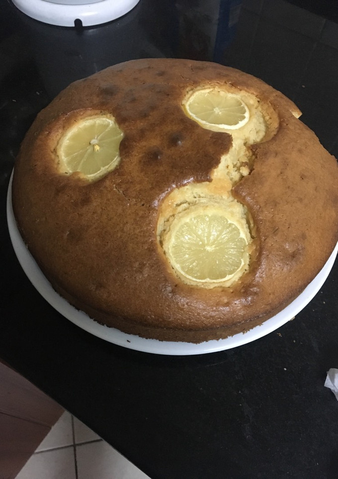 Una foto de Bizcocho de yogurt y limón