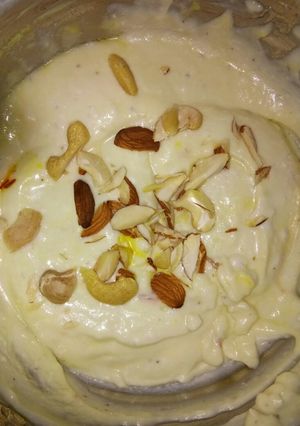 A picture of Shrikhand.