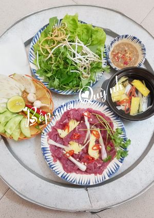 Hình của món Thịt bò nhúng dấm.