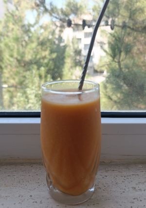 عکسی از دستور اسموتی طالبی موز هلو