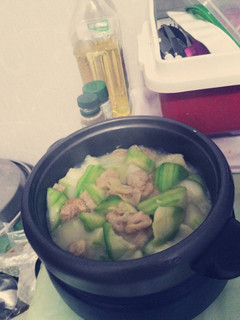絲瓜炒麵筋 的食譜成品照片