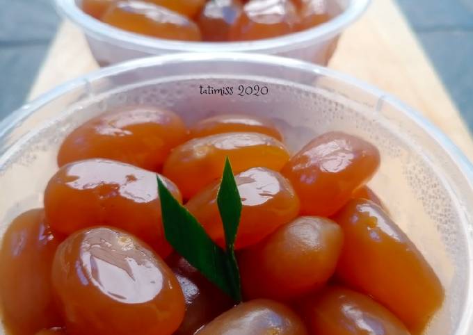 44. Kolang-kaling gula merah