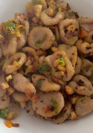 Una foto de Cocina para principiantes: Pasta con azafrán y pan rallado