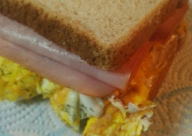 Simple Way to Make Super Quick Homemade Dill Eggs and Ham Sandwich