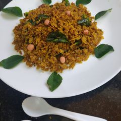 A picture of Bhakri chivda.