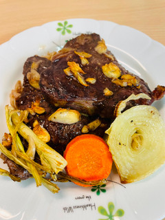 烤牛肉|過熱水蒸氣烤箱微波爐 的食譜成品照片