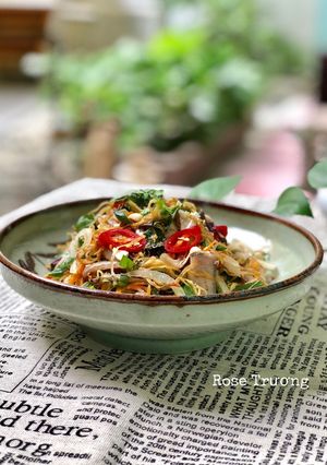 Hình của món Gỏi Bắp Chuối Thịt Tai Đầu Heo.