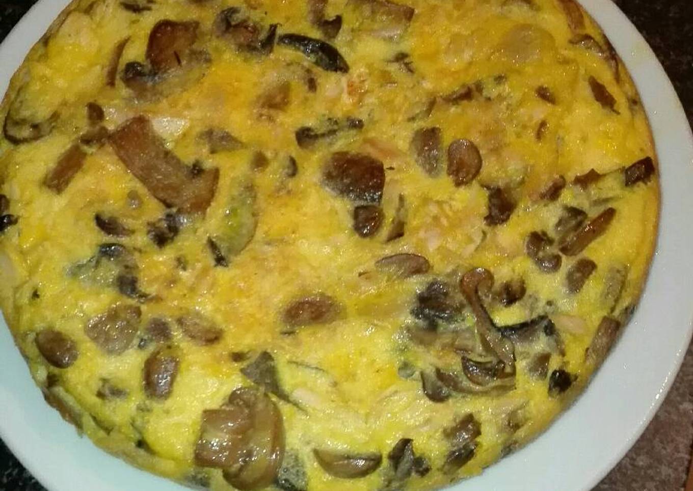 Tortilla de champiñones con y pollo asado en la olla gm g