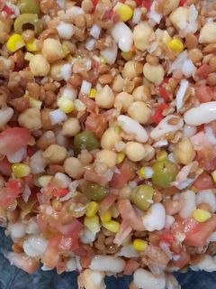 Una foto de Ensalada de legumbres