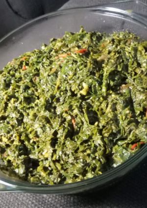 A picture of Sukuma Wiki and dodo.