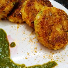 A picture of Vegetable cutlets.