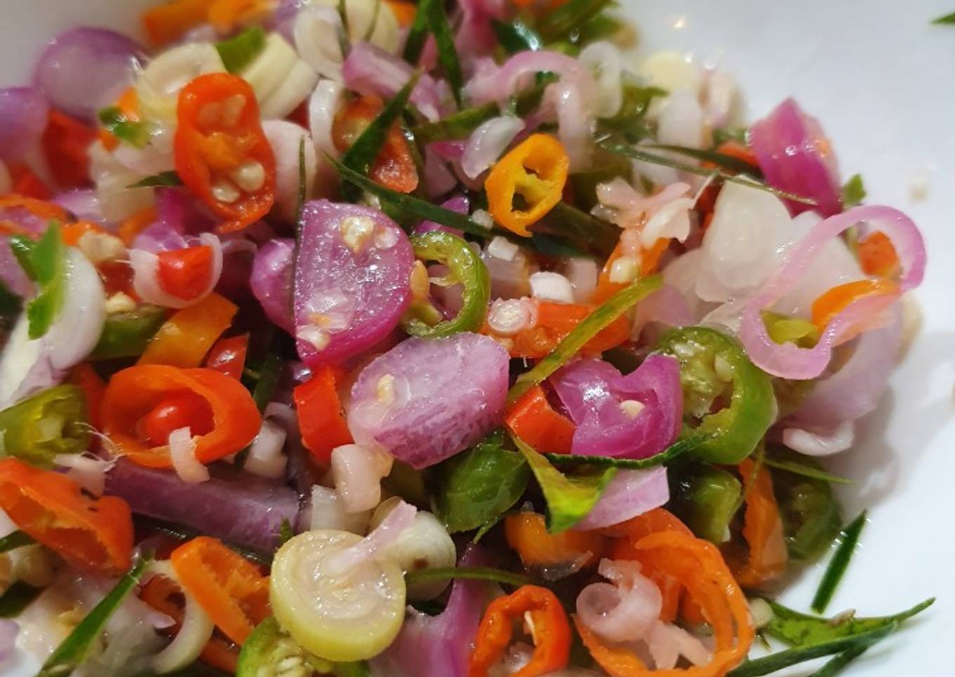 Sangat mudah untuk mengatakan Sambal Matah