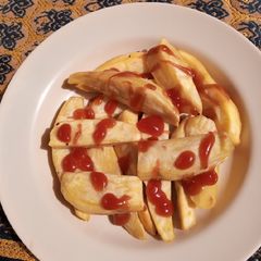 A picture of Fried sweet potatoes.