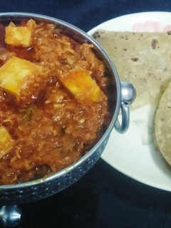 પનીર પસંદા (Paneer Pasanda Recipe In Gujarati) રેસીપી મુખ્ય ફોટો