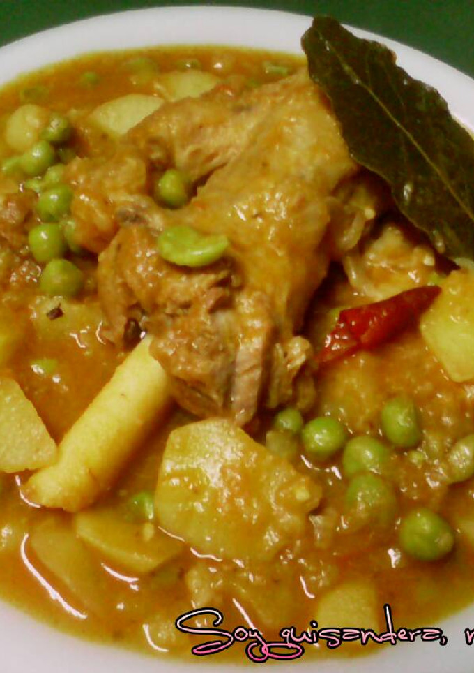 Una foto de Patatas con cordero (huesos) y guisantes