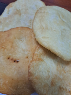 Una foto de Torta fritas fáciles y ricas 😋👌