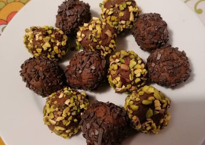 Ricetta di Fatto in casa super veloce Tartufini di crema di castagne