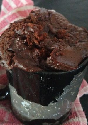 Una foto de Torta en taza (chocolate)