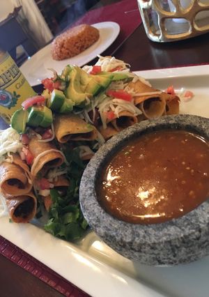 A picture of Beer beef taquitos.