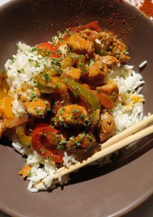 Une photo de Poulet aux saveur d'asie
