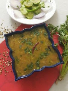 मूंग की दाल (Moong ki daal recipe in Hindi) रेसिपी मुख्य फोटो