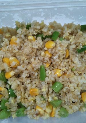 Hình của món Cơm chiên sinh viên.