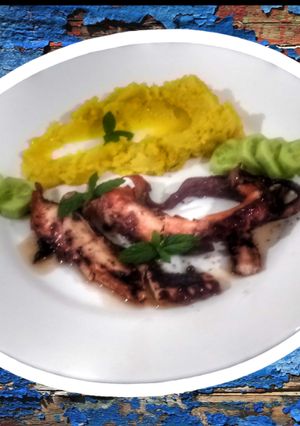 Φωτογραφία της συνταγής Εύκολο χταπόδι σε αντικολλητικό χαρτί by cook mentors!!!