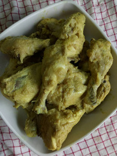 Foto resep Ayam Ungkep bumbu kuning (ayam goreng)