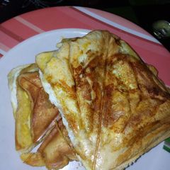 A picture of Toasted bread.