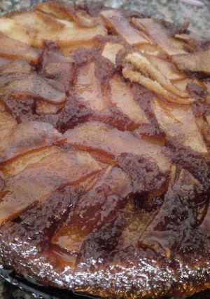 Una foto de Torta de manzana invertida