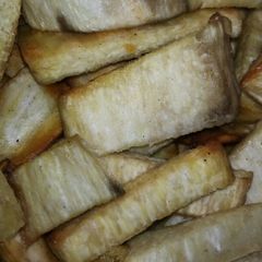 A picture of Fried yam.