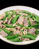 SP.0112 - Thịt Heo Xào Nấm Hoàng Kim & Đậu Hà Lan