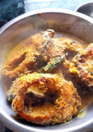 রুই সর্ষে পোস্ত (rui sorshe posto recipe in Bengali) রেসিপির প্রধান ছবি