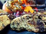 Aprikosen Biscotti mit Schokoladenicing