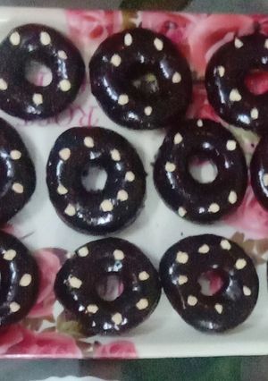 डोनट्स(Doughnut recipe in hindi) रेसिपी मुख्य फोटो