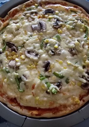 Una foto de Pizza casera con extra queso