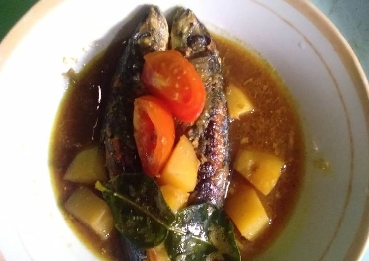 Sarden ikan pindang