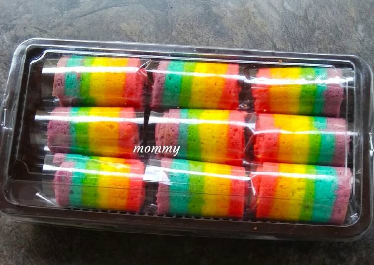 Rainbown Roll Cake