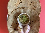 A picture of jowar bhakri