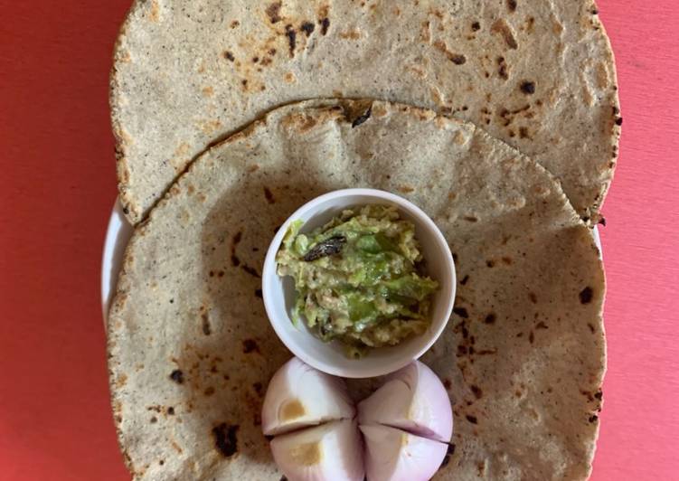 Easiest Way to Make Perfect Thecha Bhakri
