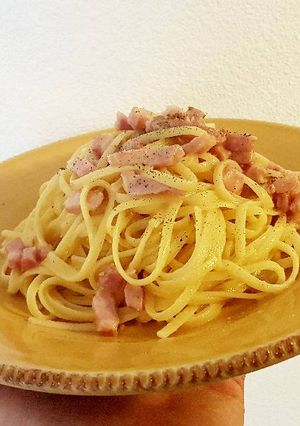 蛋黃醬煙燻豬肉義大利麵 的食譜成品照片