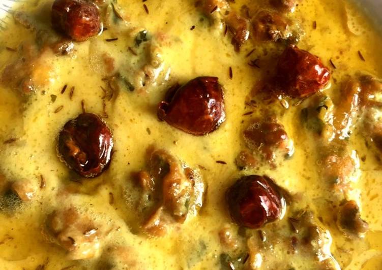 Recipe of Any-night-of-the-week Kadhi pakora recipe
