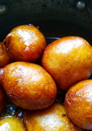 A picture of Banana Puff.