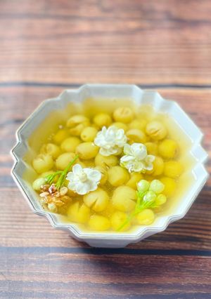 Hình của món Chè Hạt Sen Hoa Lài.