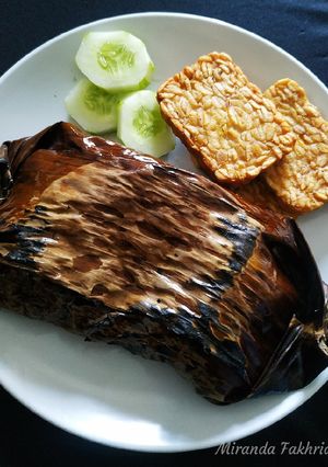 Foto resep Nasi Bakar Tuna Pedas Buatan Suami